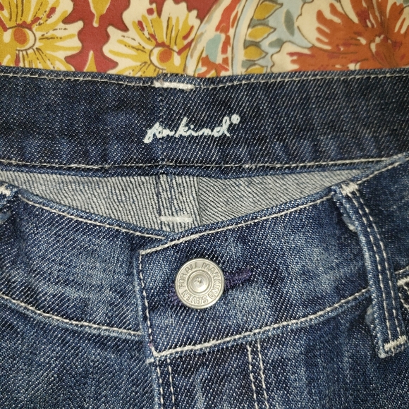 Cropped jeans - Picture 2 of 3